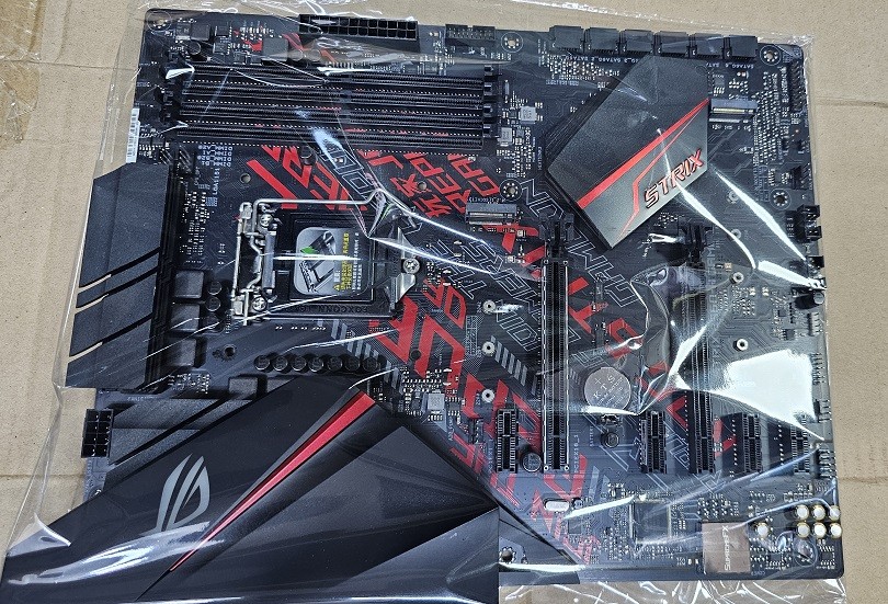 ASUS ROG STRIX B360-H GAMING FOR 8/9TH GENERATION
