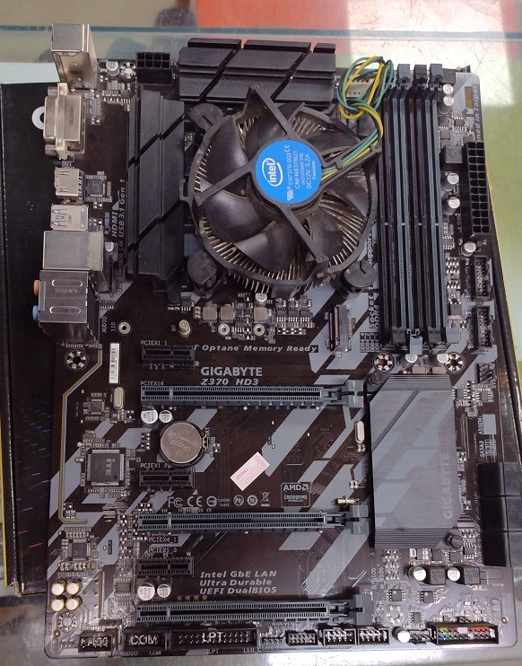 Gaming GIGABYTE Z370 HD3 HDMI SATA 6Gb/s USB 3.1 ATX Intel Motherboard