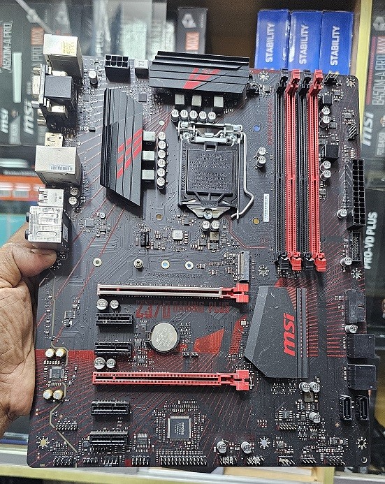 MSI Z370 GAMING PLUS Motherboard 100% fresh Condition